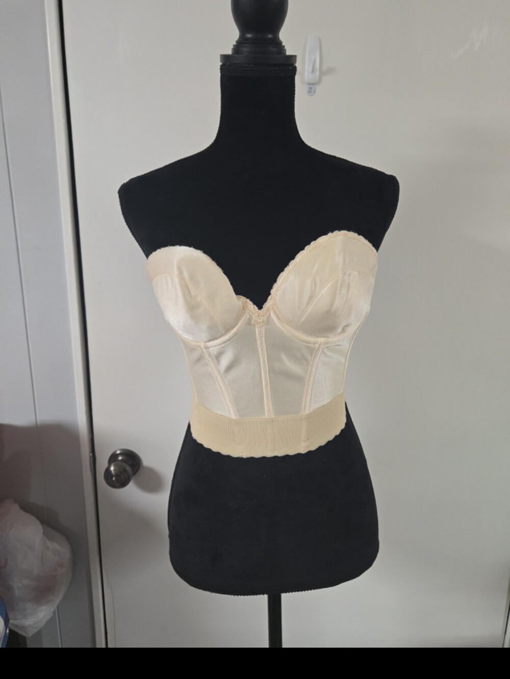 Vintage Carnival Bustier Corset Bra Boned Shaping Ivory Lingerie 34C Union USA